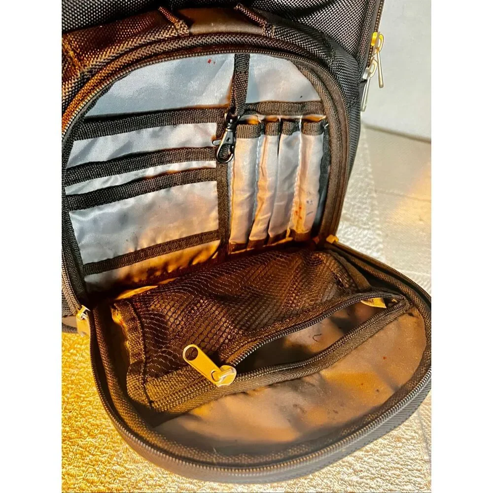 Kensington Contour Backpack Black for 16